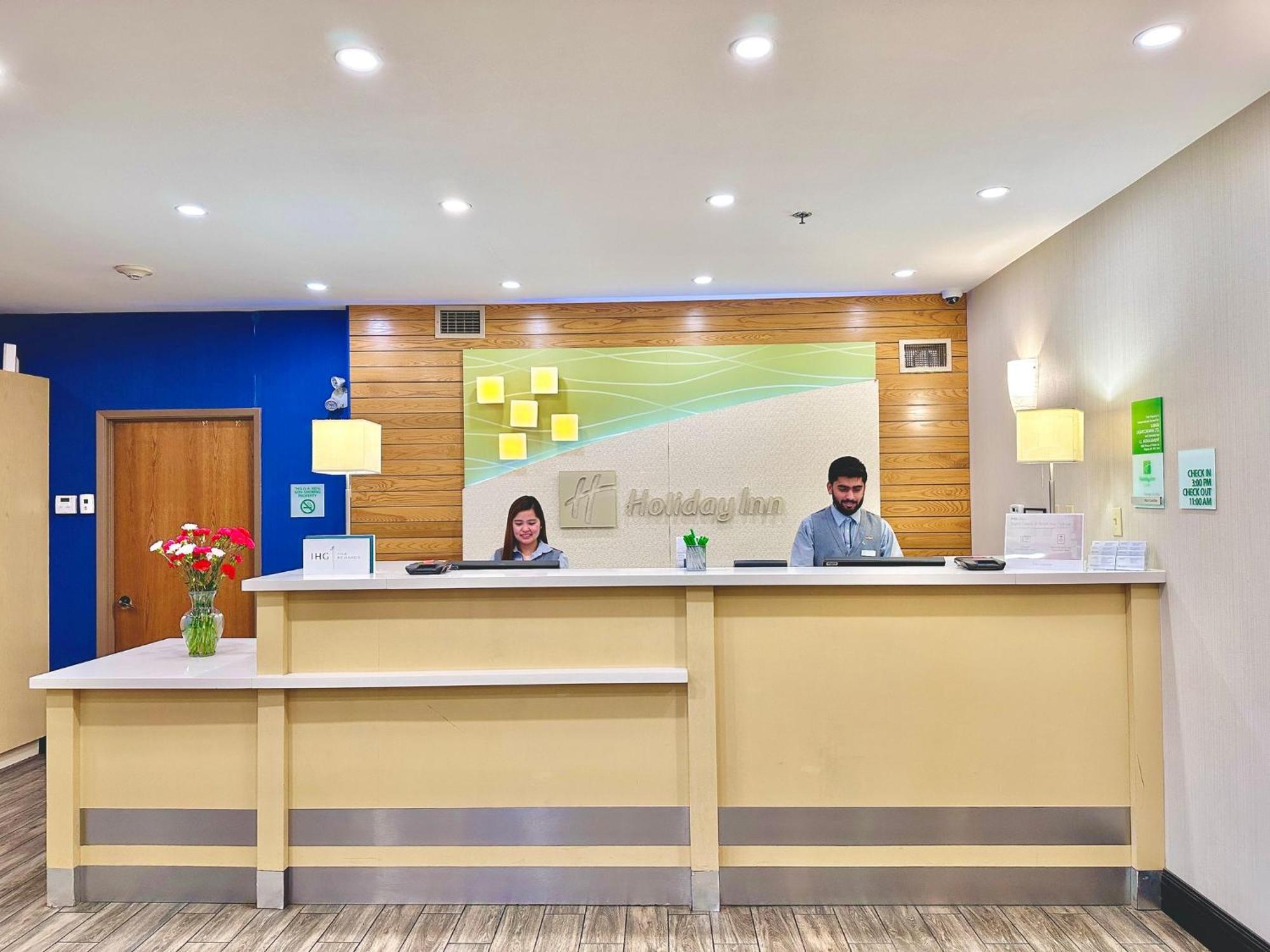 Holiday Inn Hotel & Suites Regina By Ihg Exterior foto