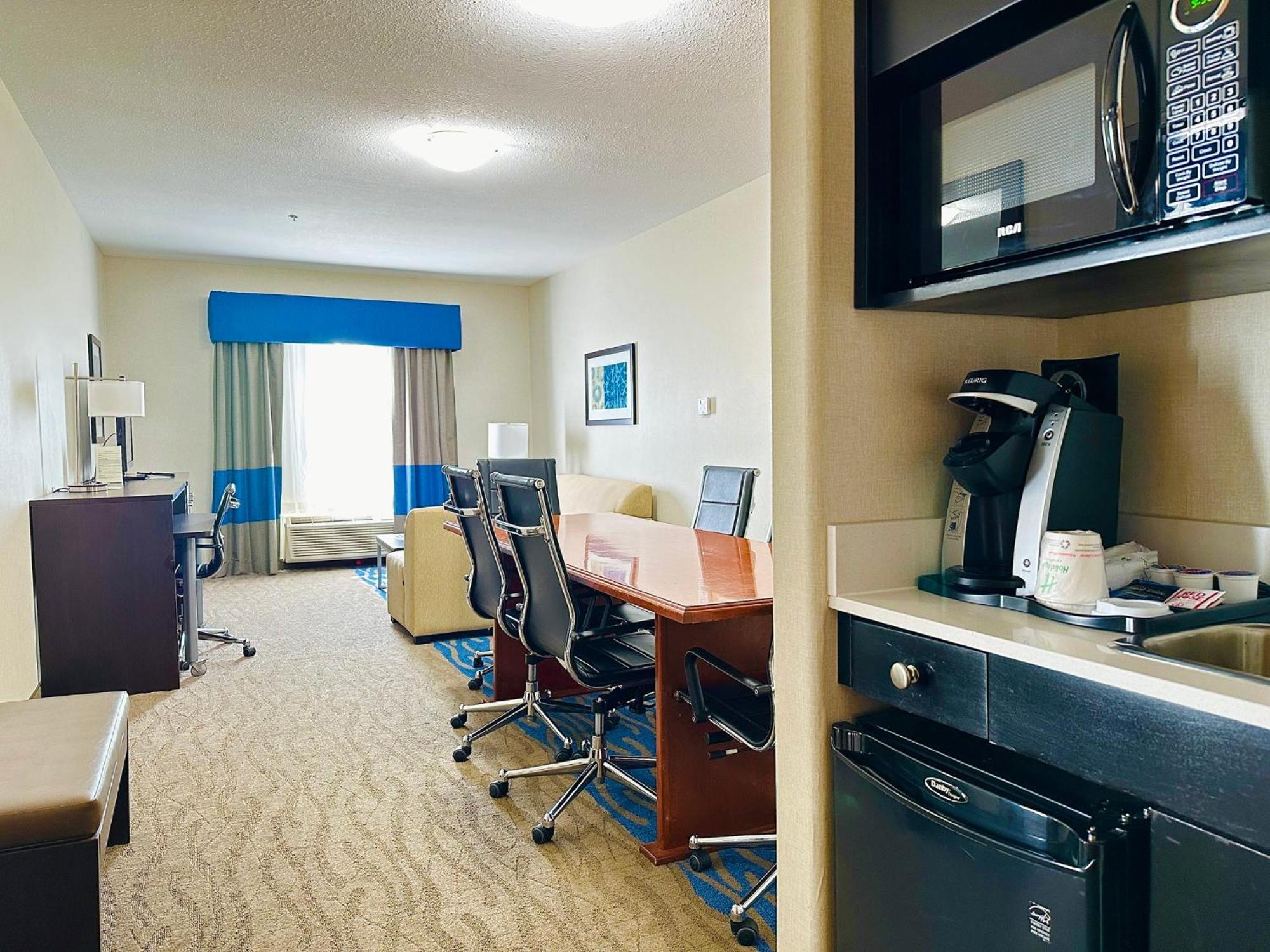 Holiday Inn Hotel & Suites Regina By Ihg Exterior foto